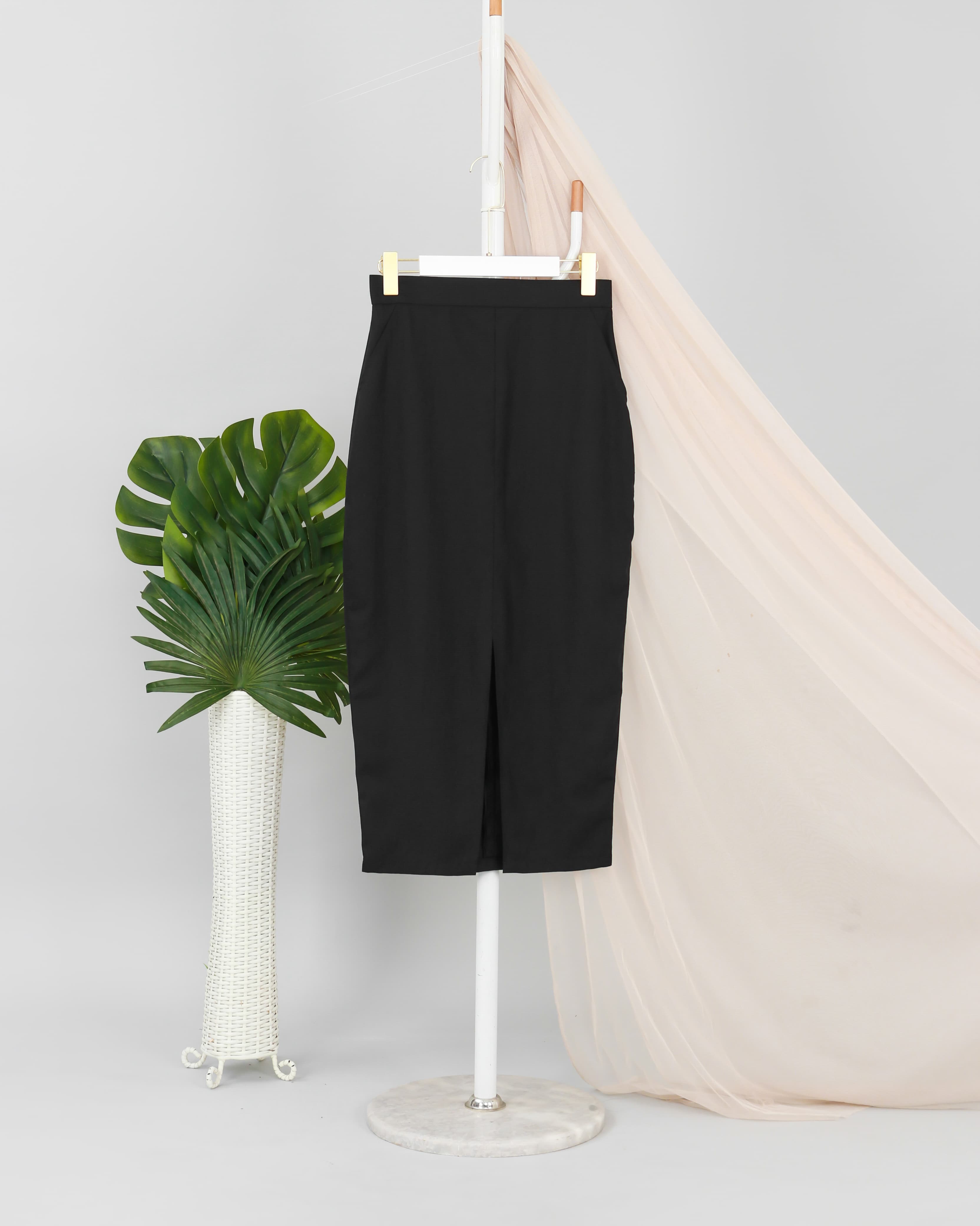 Pencil Slit Skirt