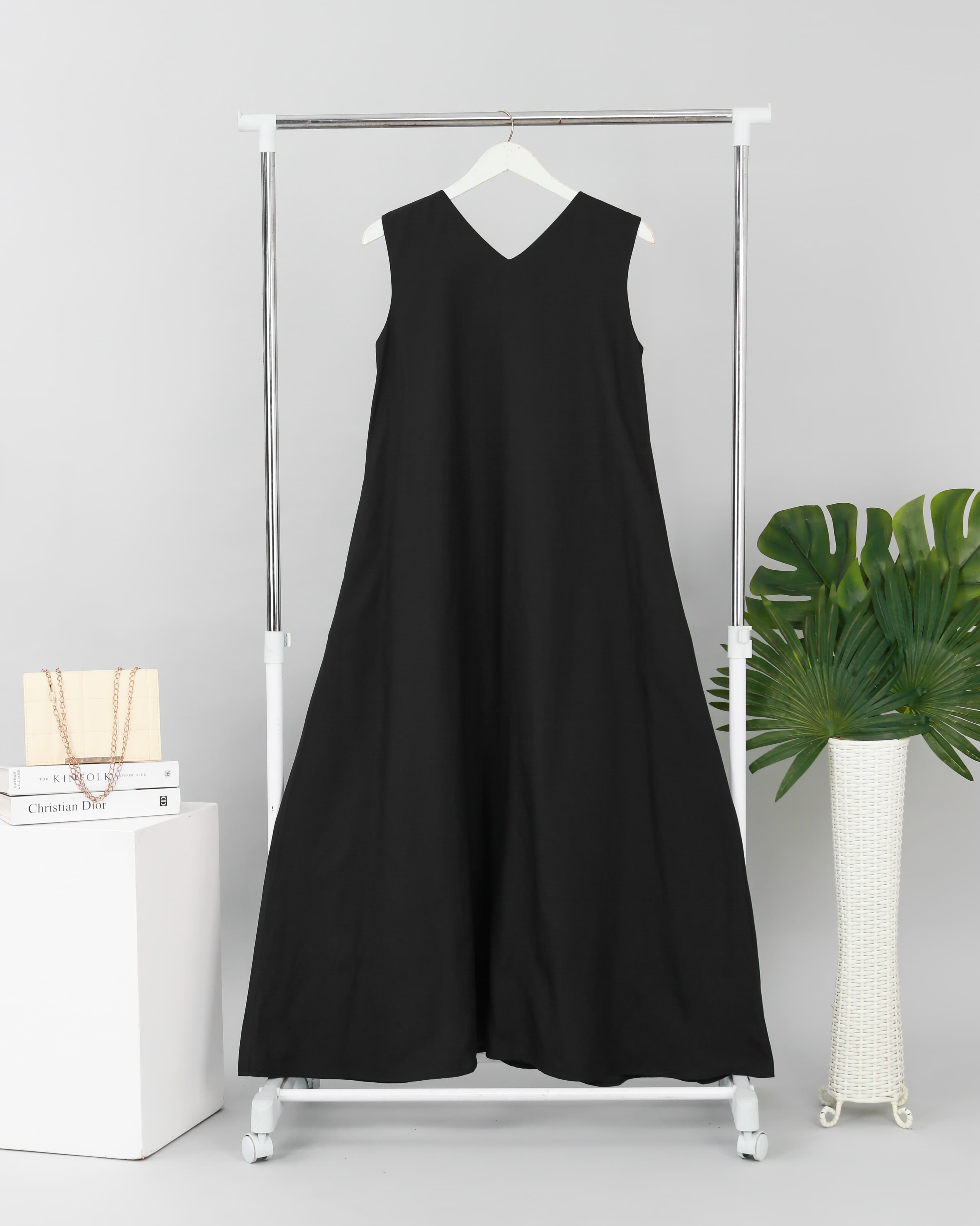 Sleeveless Dress